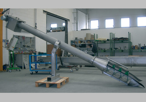 Design and manufacturing equipment in wwtp Screw screen | SEFT